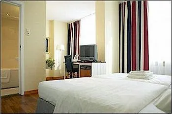 Hotell Tulip